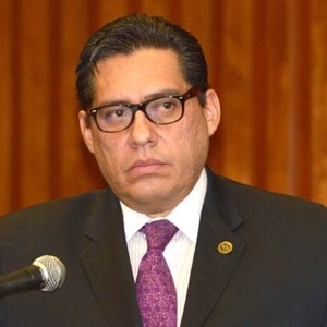 LUIS GONZÁLEZ PLACENCIA